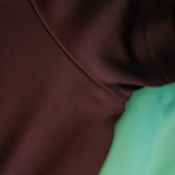 3 for $9 - Under Armour Black/Orange Short Sleeve Top Size Small - Picture 4 of 5